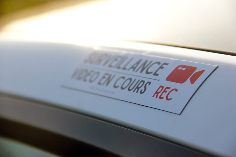 Exclusif : Mode sentinelle gratuit pour Tesla avec Sentry Guard - Tesla ...